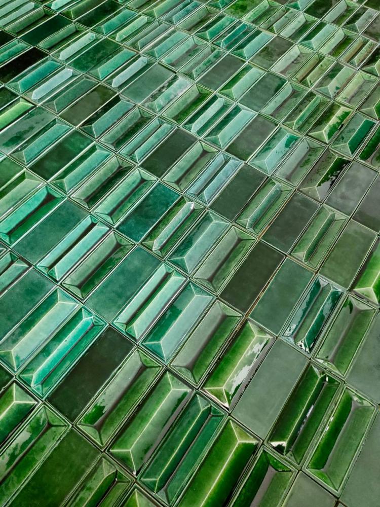 ПЛИТКА «ПРЯМОУГОЛЬНИК» С АСИММЕТРИЧНЫМ РЕЛЬЕФОМ